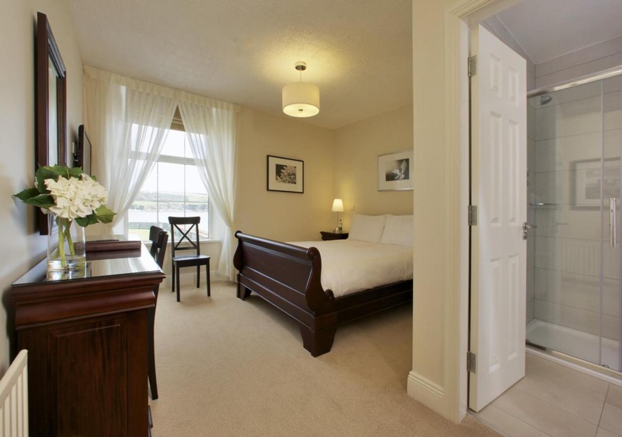 Walter Raleigh Hotel ยอล ภายนอก รูปภาพ