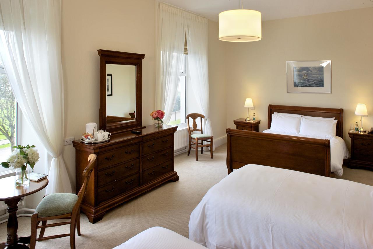 Walter Raleigh Hotel ยอล ภายนอก รูปภาพ