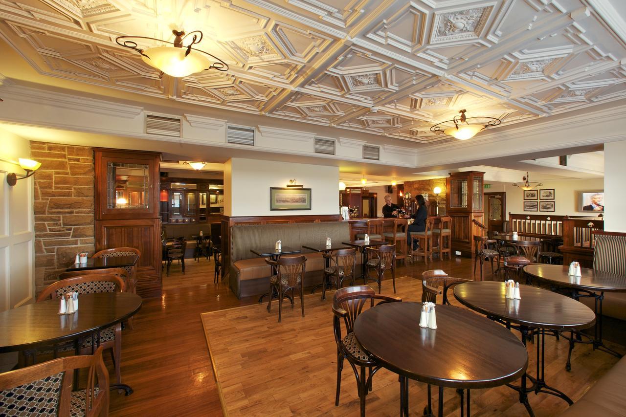 Walter Raleigh Hotel ยอล ภายนอก รูปภาพ